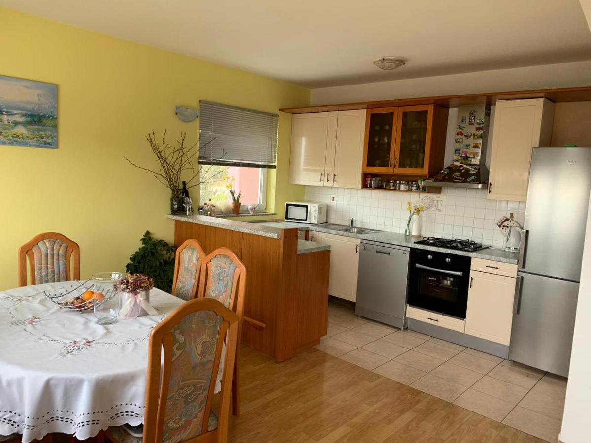 Apartments Sara Поседарье Екстериор снимка
