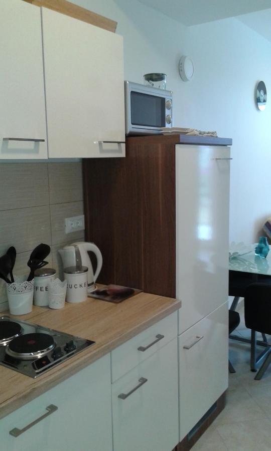 Apartments Sara Поседарье Екстериор снимка