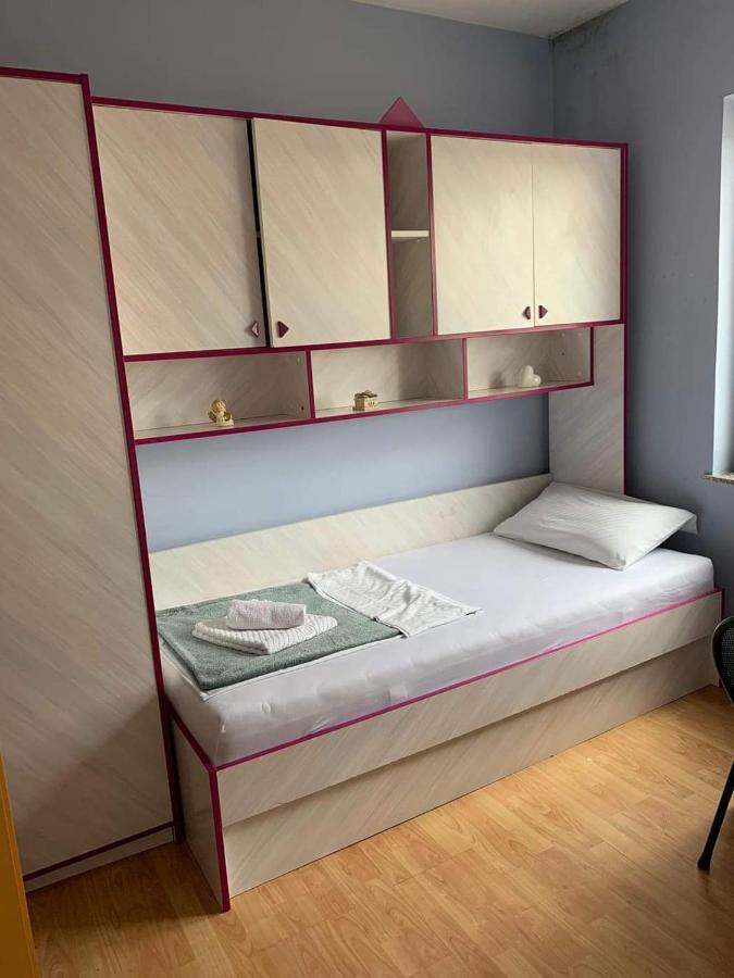 Apartments Sara Поседарье Екстериор снимка